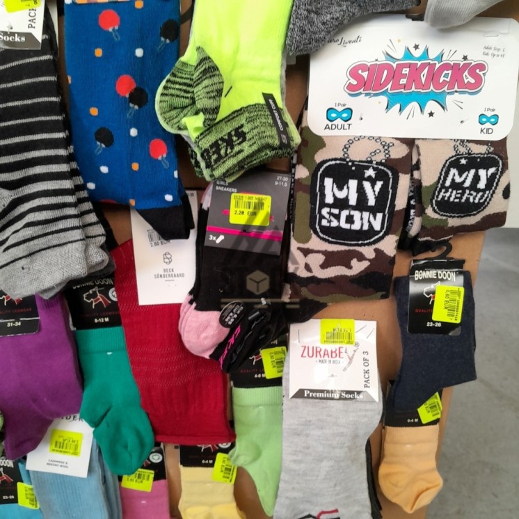 CHAUSSETTE - 300 paires