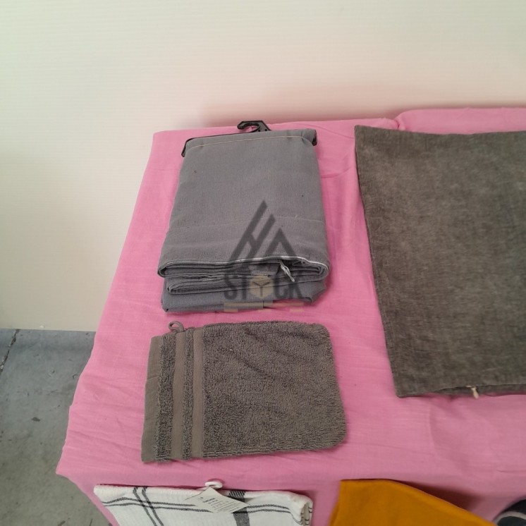 LINGE DE MAISON VRAC - 220 pièces