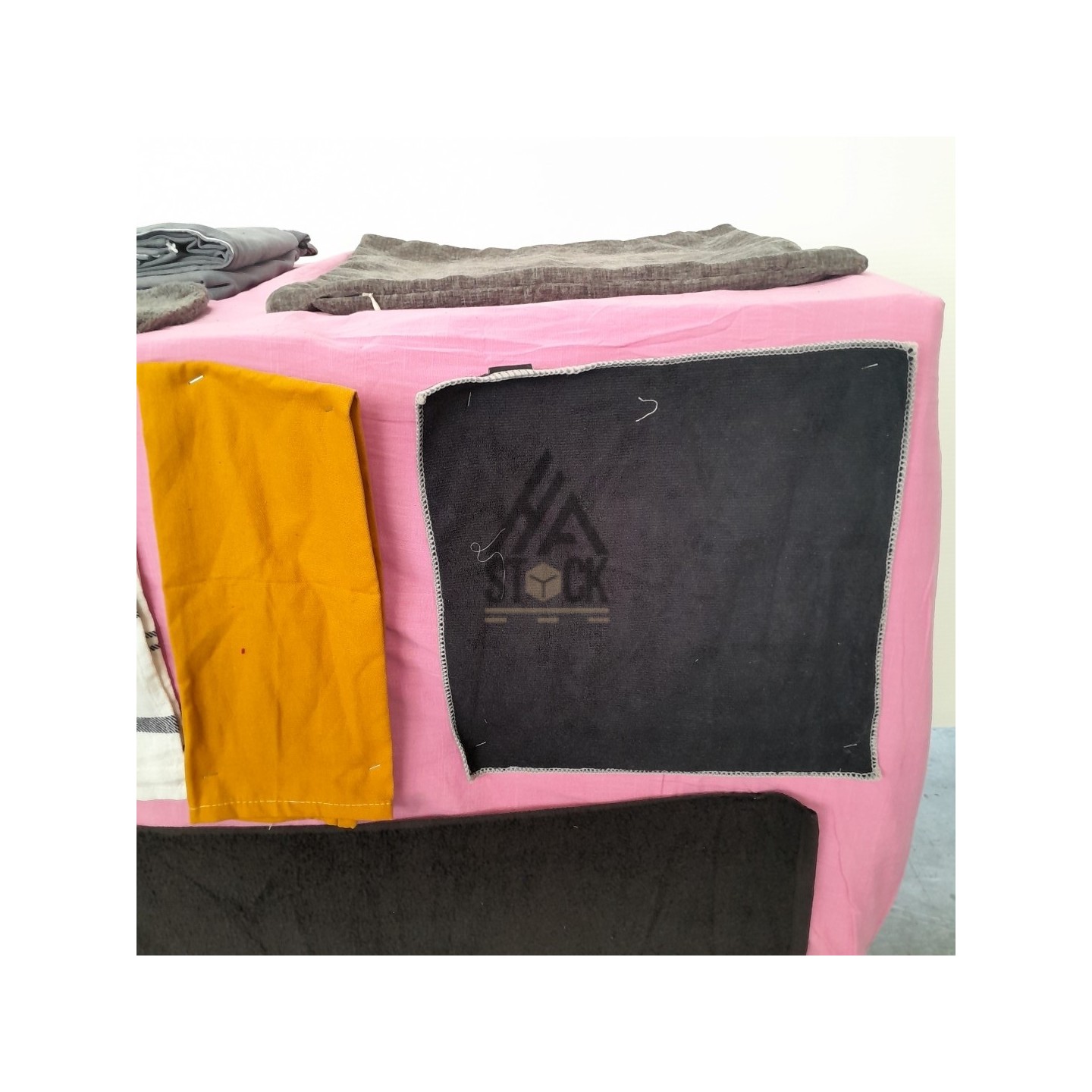 LINGE DE MAISON VRAC - 220 pièces